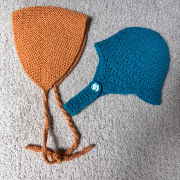 Vintage handmade knit hat/ear warmer hat with ties, Lot of 2 - Picture 1 of 15
